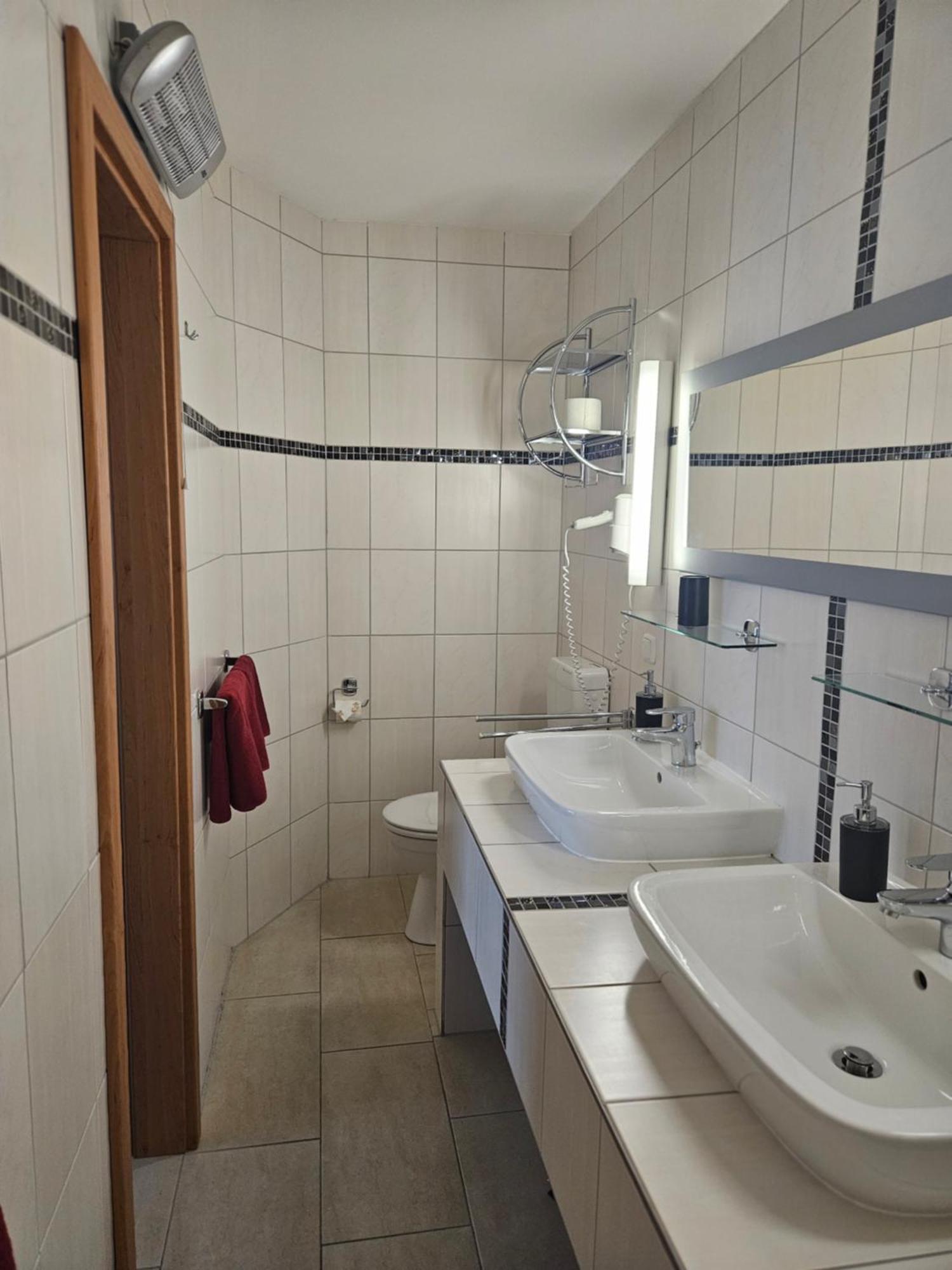 Hotel Zur Krone Hasselfelde Extérieur photo